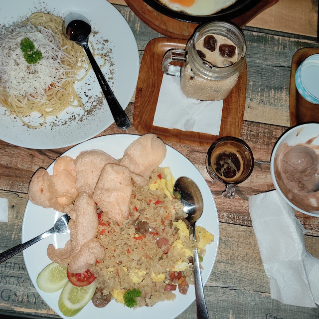 Nasi Goreng Ayam