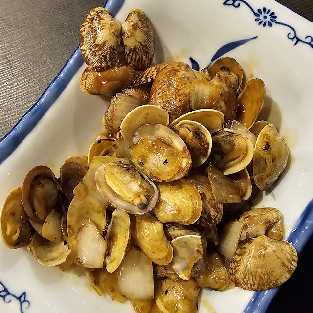 Stir Fried Clams