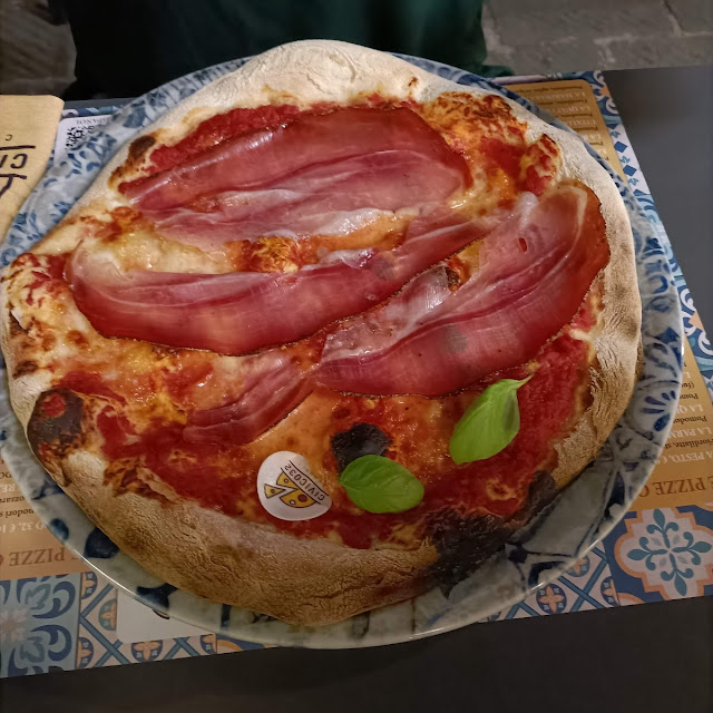 La Crudo
