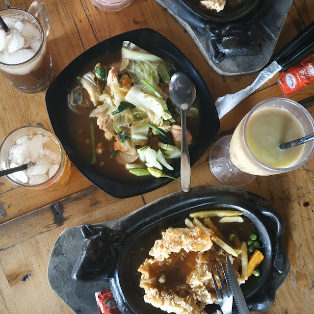 Chicken Steak Hot Plate & Cap Jay