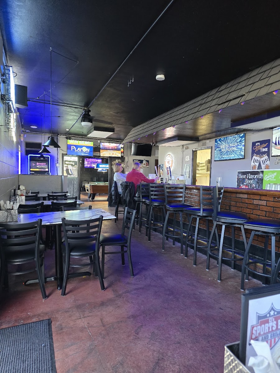 CJ's Sports Bar and Grill