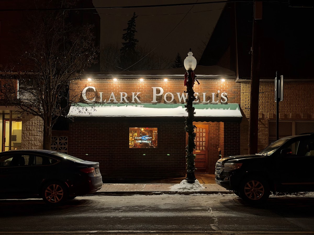 Clark Powells Restaurant and Bar