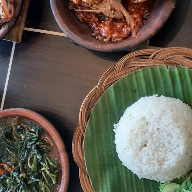 Cobek Bakar Bebek