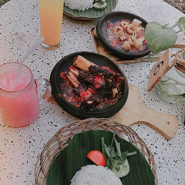 Cobek Bakar Iga Spesial