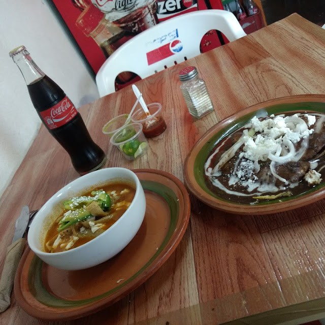 Sopa de Tortilla Y Enfrijoladas Comida Corrida