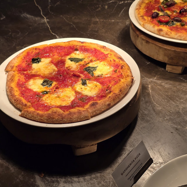 Pizza Margherita