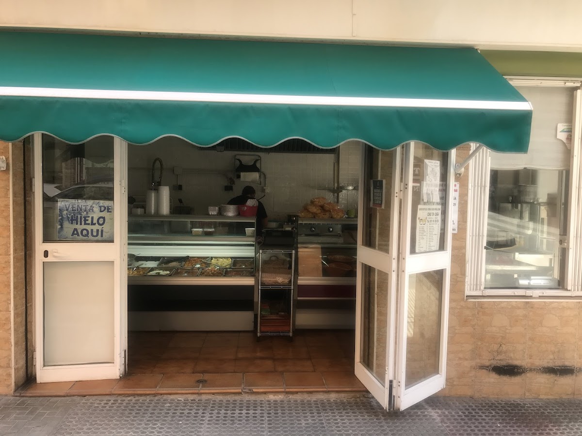 Como En Casa Asador De Pollos Comida Casera Para Llevar