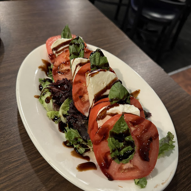 Tomato Caprese Salad