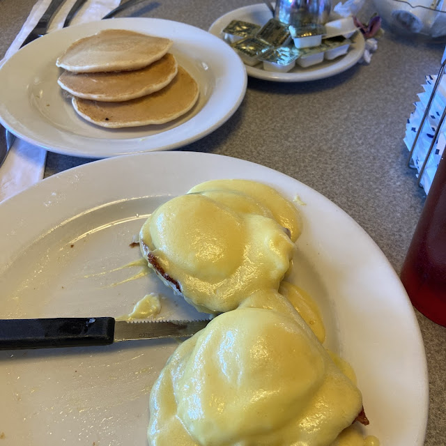 Eggs Benedict