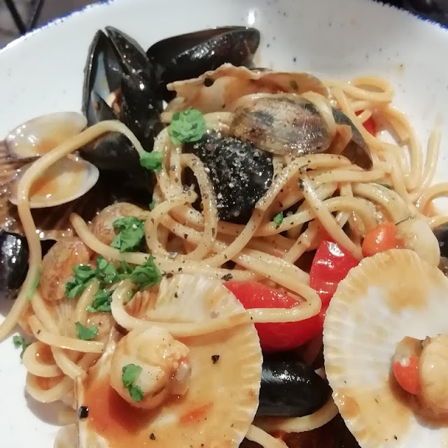 Spaghetti Ai Frutti Di Mare