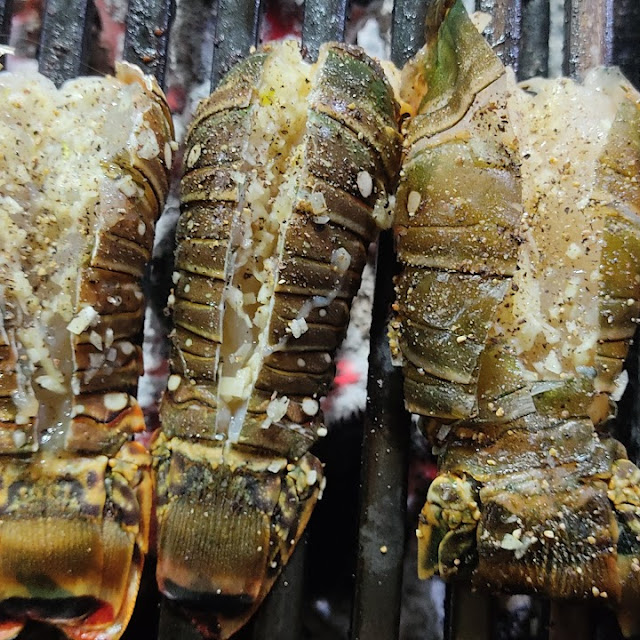 Colas de Langosta Asadas
