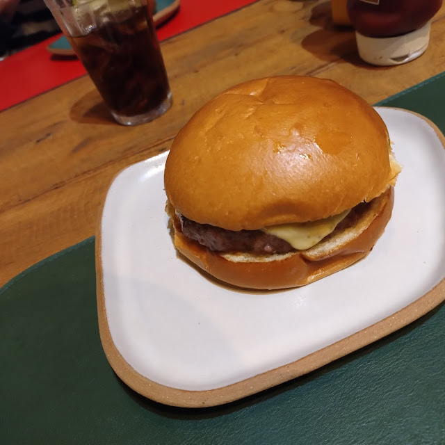 Cheeseburger