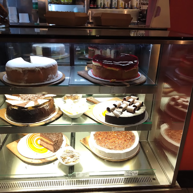 Cakes