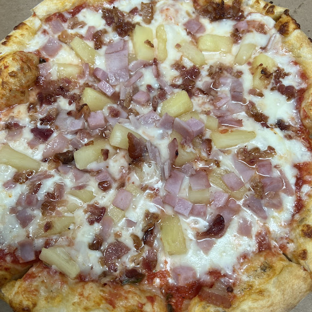 Hawaiian Pizza