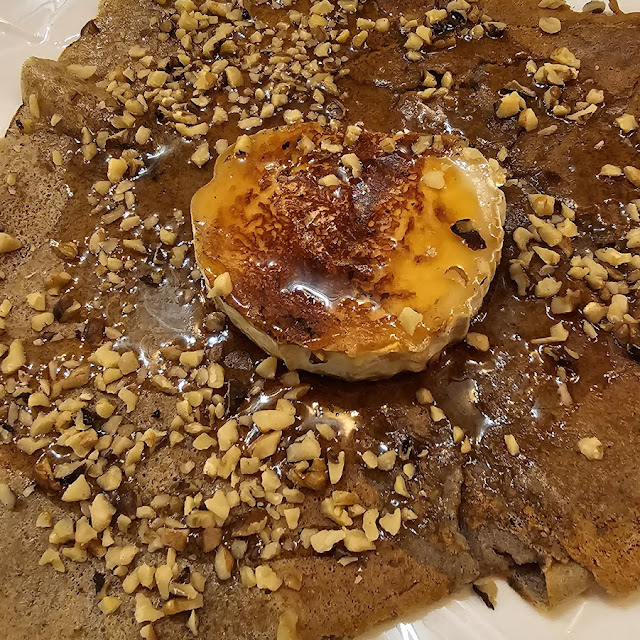 Crepe Honey Goat Cheese Almond