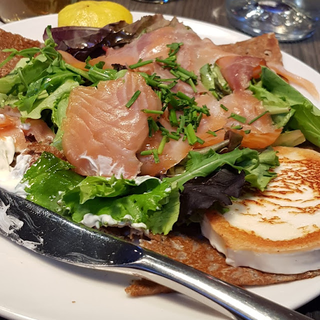 Crepe Saumon Fumé Cheese