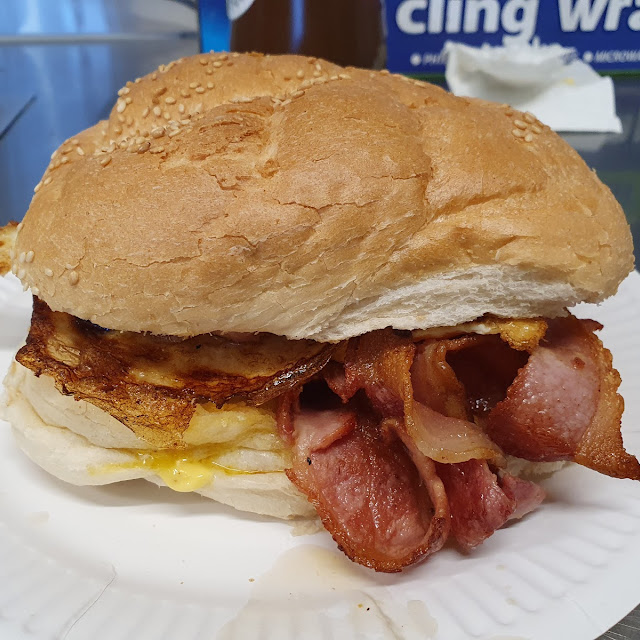 Bacon & Egg Roll