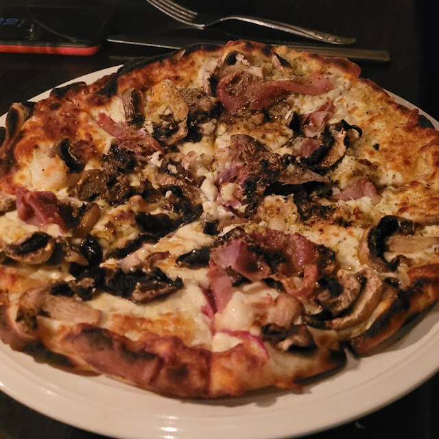 Pesto Cheesie Pizza