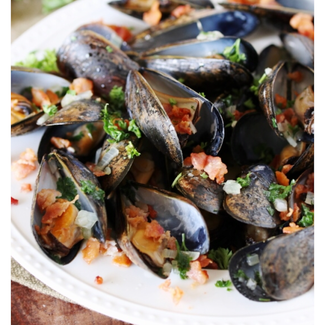 Steamed Mussels