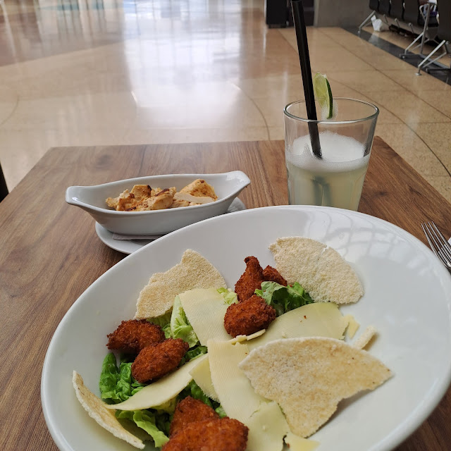Caesar Salad with Chicken and Fried Shrimp Krupuk