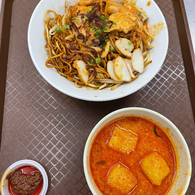 干捞咖喱鸡面