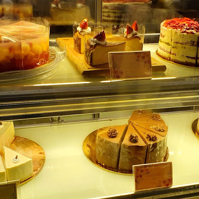 Cakes