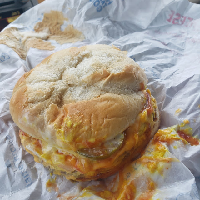 Messiest Cheez Burger