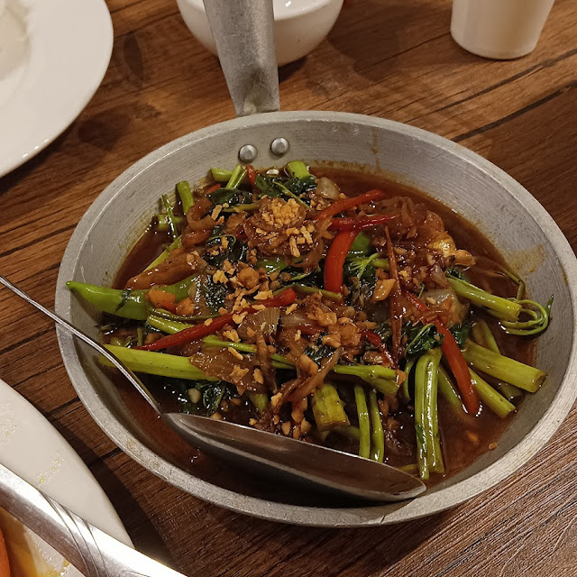 Adobong Kangkong