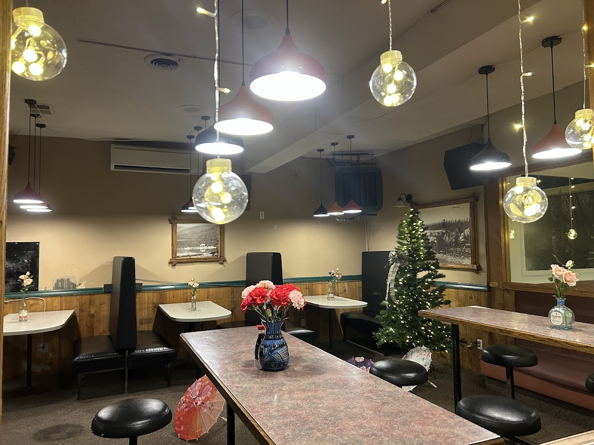 Dan Chinese Restaurant & Bar