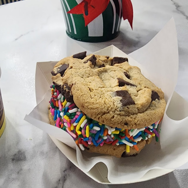 Ice Cream Sandwich