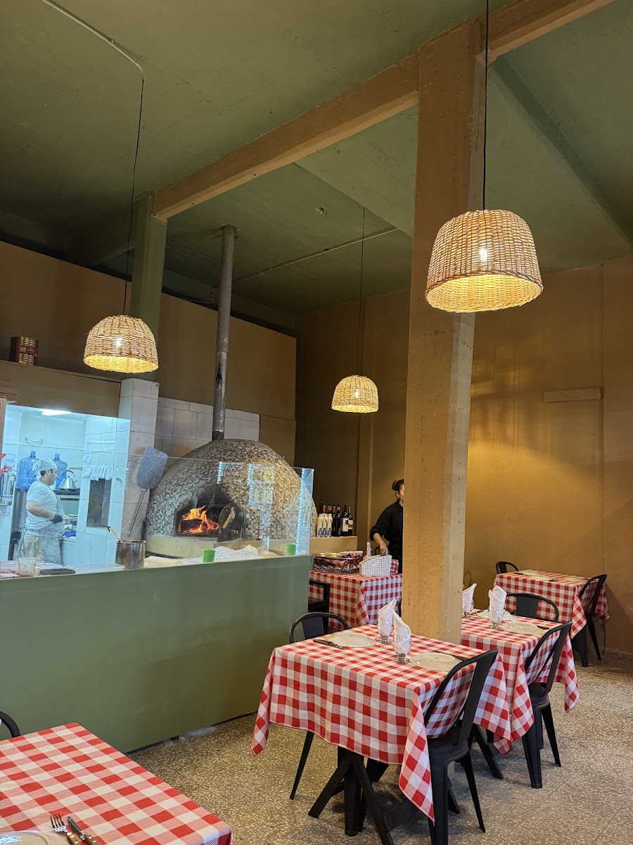 Dante - Pizzeria a leña