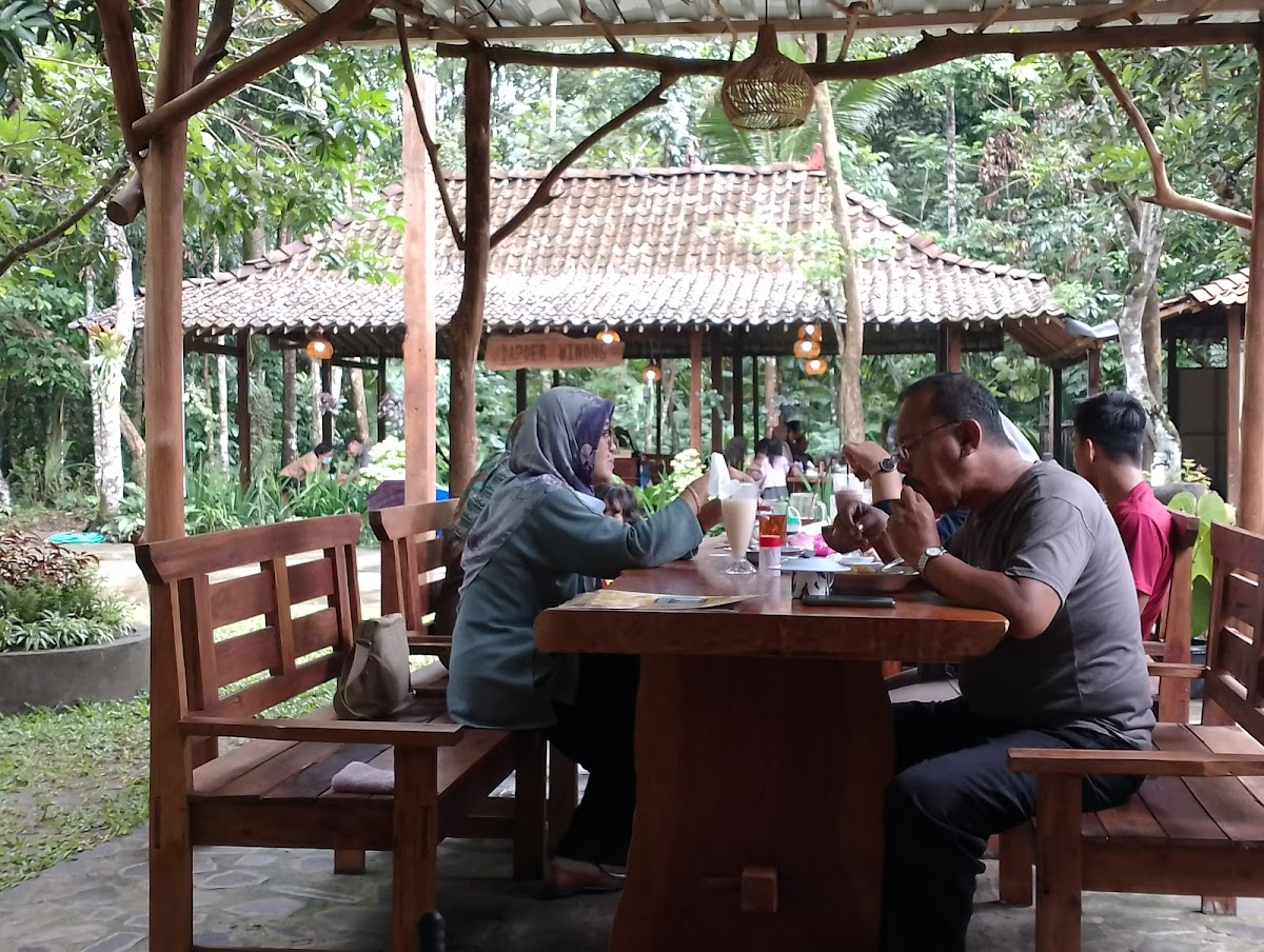 Dapoer winong