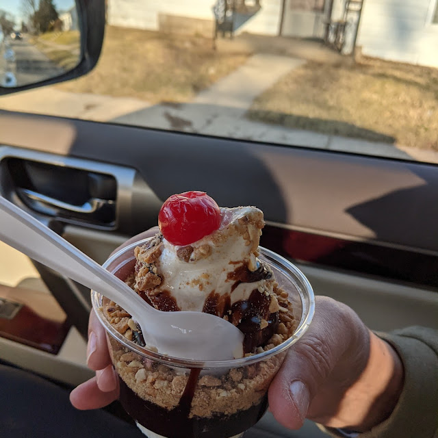 Hot Fudge Sundae