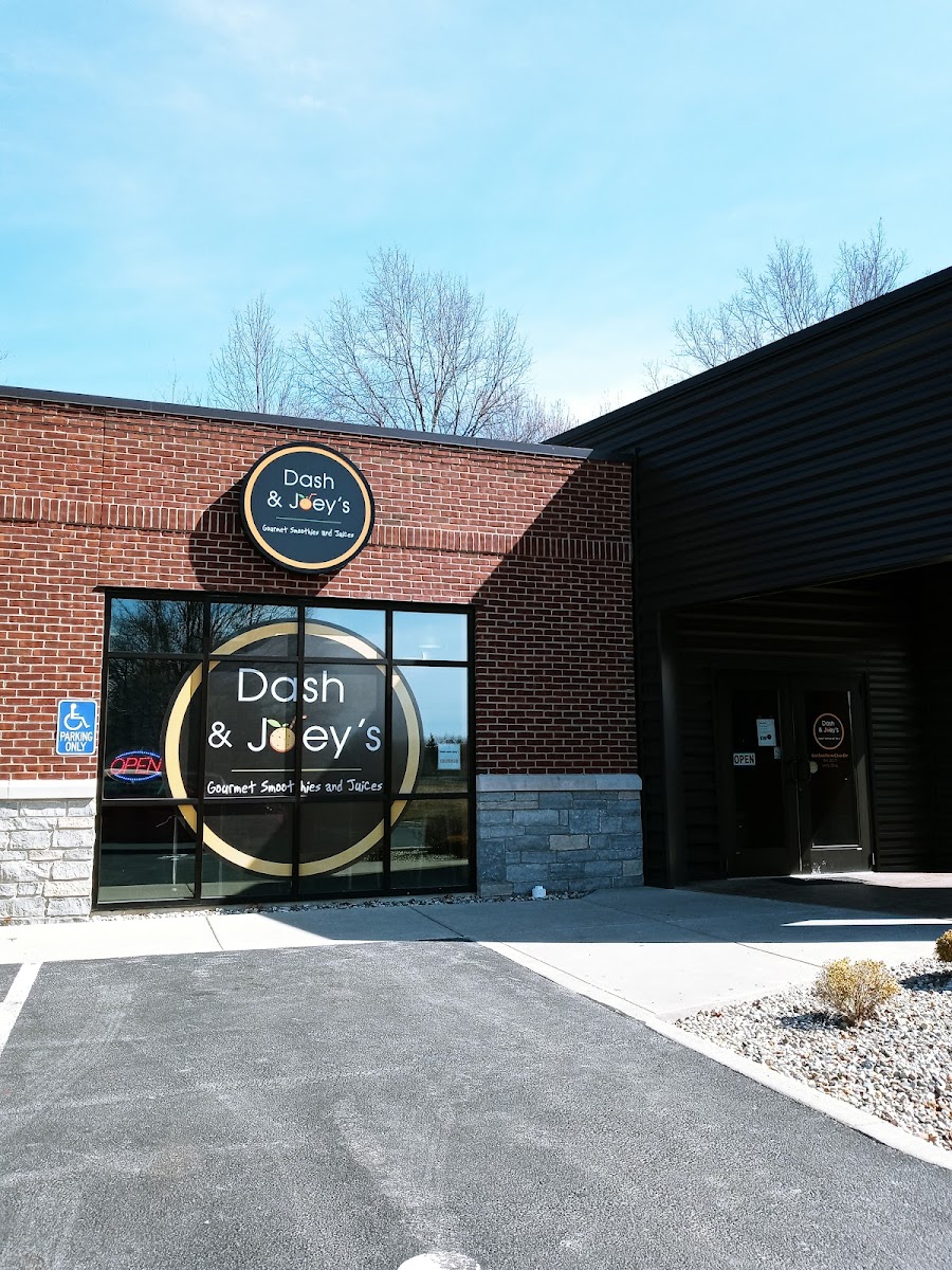 dash & joey's fresh squeezed juices & smoothies in lima ohio
