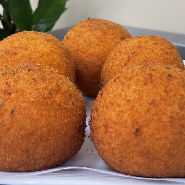 Bola De Papa Potato Ball
