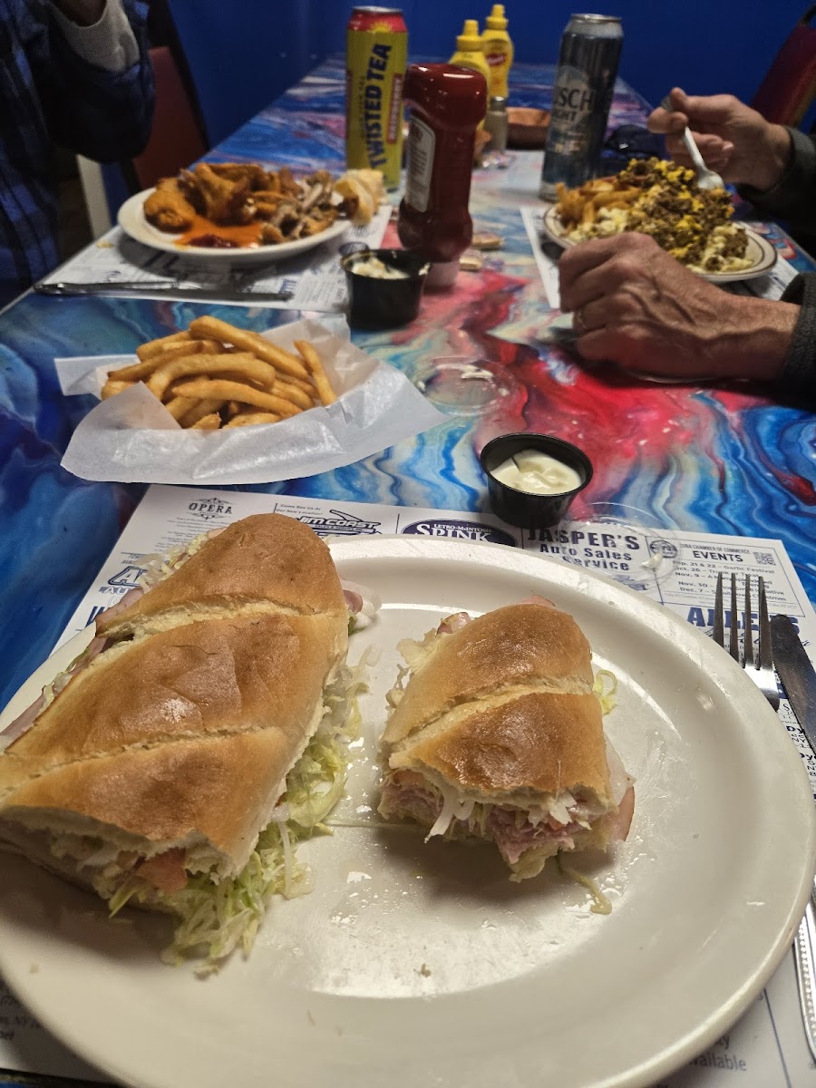 Deb's Lil Deli