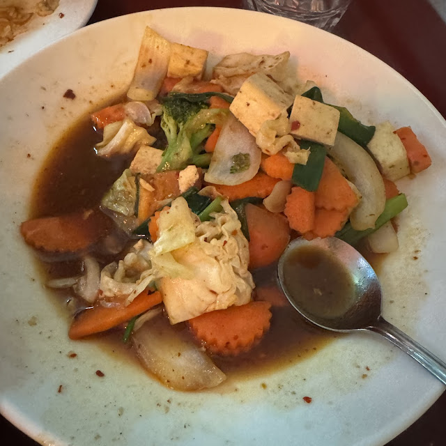 Vegetables with Spicy Sauce
