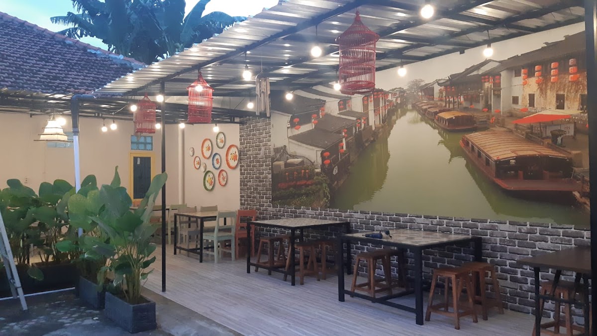 Depot Madam Chen