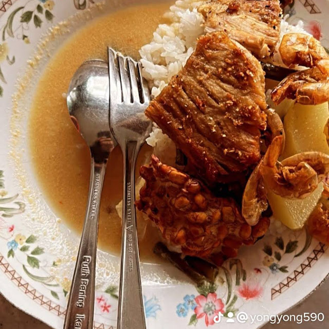 Nasi Lodeh Bedjo Untung