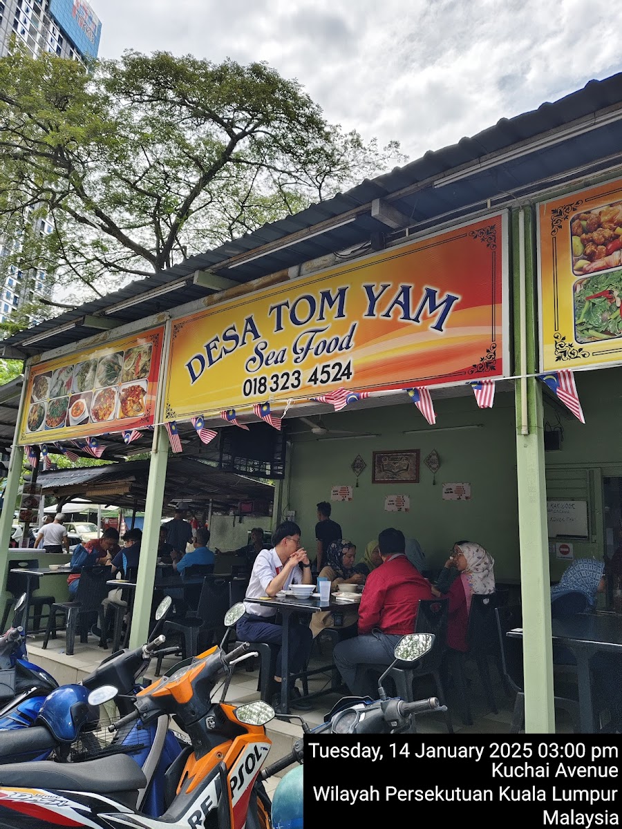 Desa Tomyam Sea Food