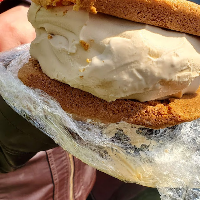 Maple Ice Cream Sandwiches