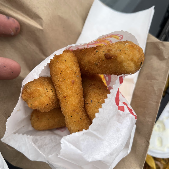 Mozzarella Sticks