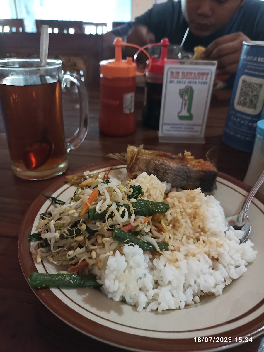 Dinasty Prasmanan Masakan Jawa
