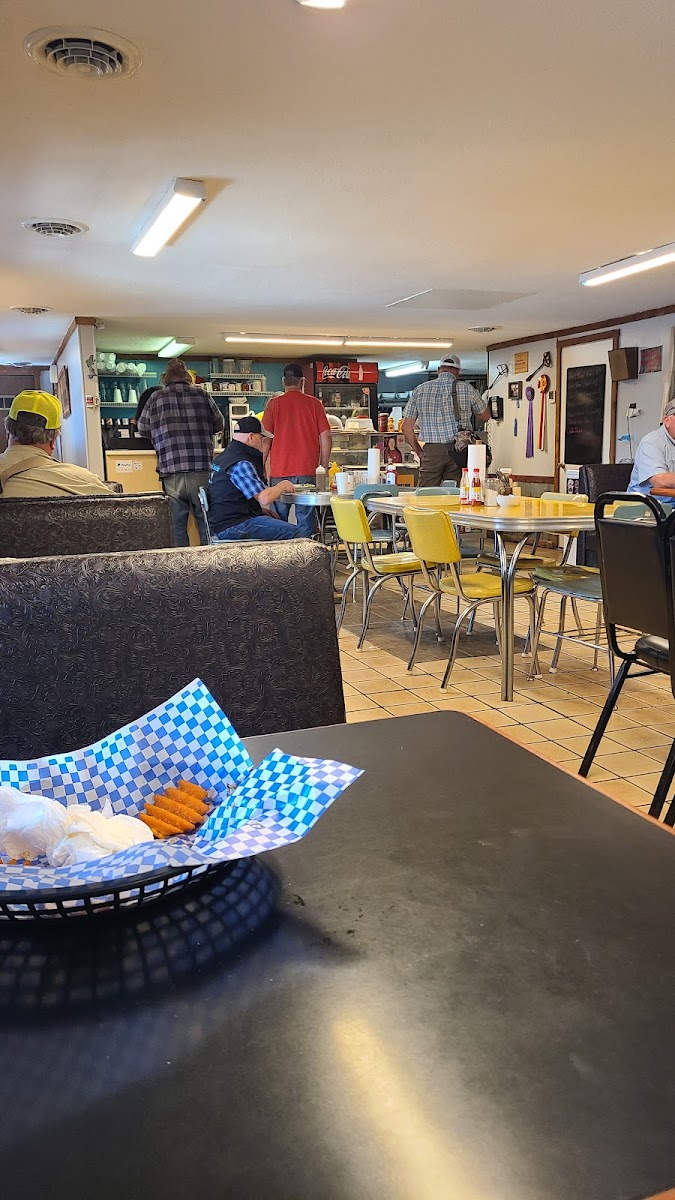 Dinner bell cafe