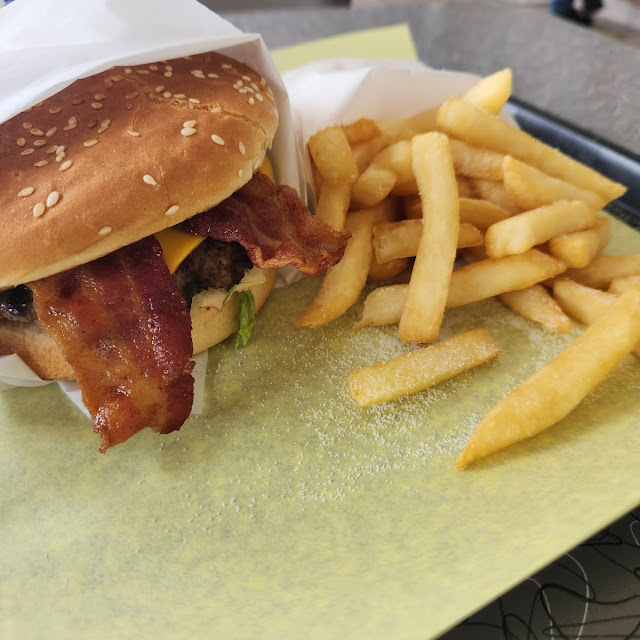 Bacon Cheeseburger Combo