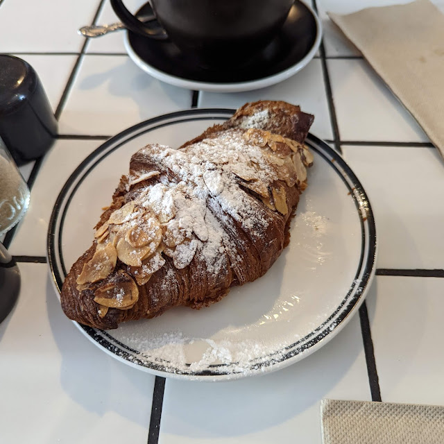 Almond Croissant
