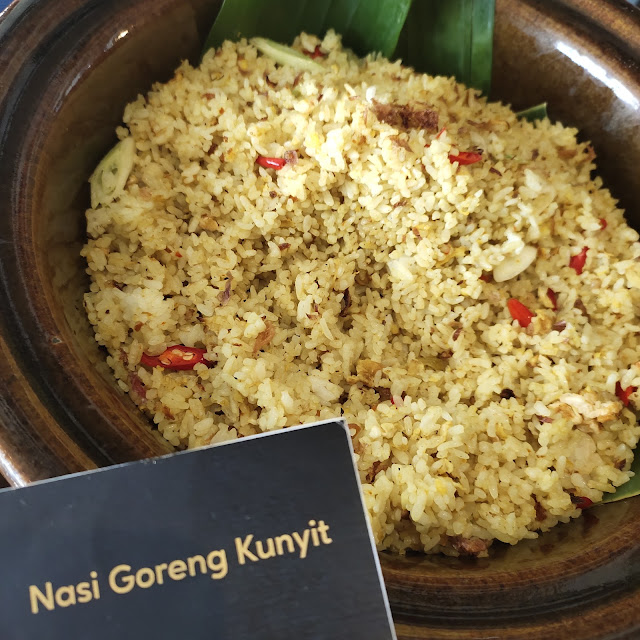 Nasi Goreng Kunyit