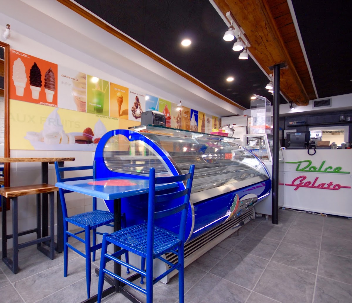 Dolce Gelato -Creme Glacee-Dessert - Beignes - Crepes - Churros