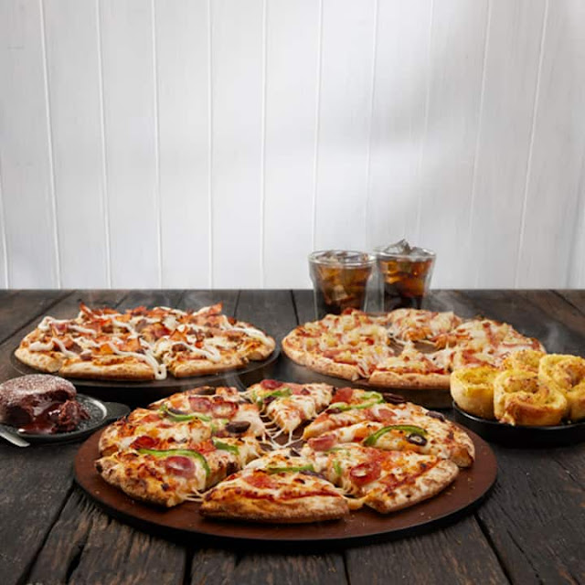3 Large Pizzas & 3 Sides