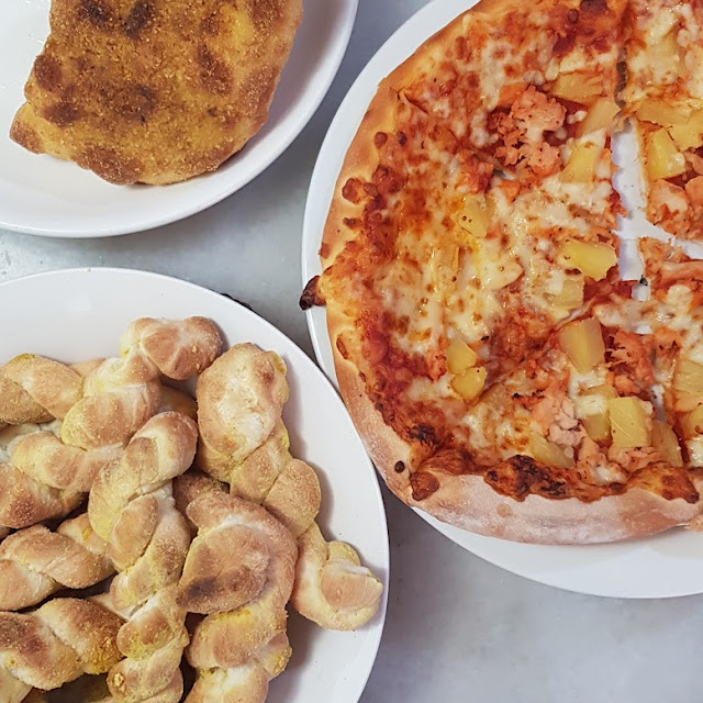 Pizzas and Sides